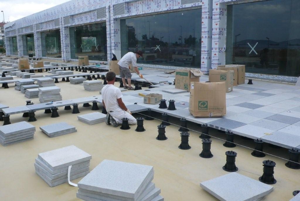 Buzon Screwjack Pedestals HDG Building Materials