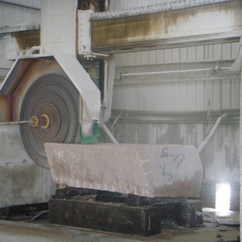 Stone Factory Saw Cutting Granite - HDG Building Materials