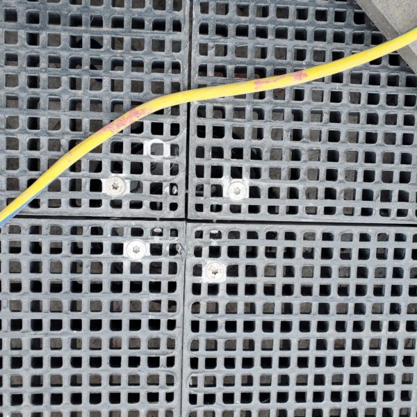 HDG Grating Panels with Flush Mount Fasteners - HDG Building Materials