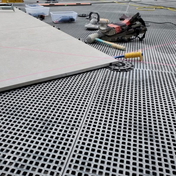 Sloped Surface Design with Buzon Pedestals and HDG Grating Panels