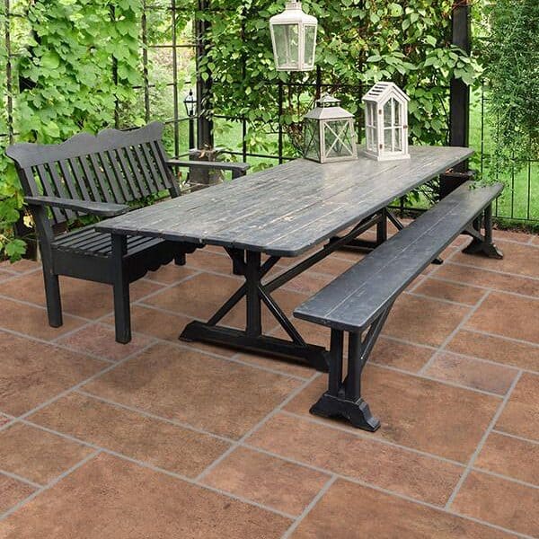 HDG Copper Porcelain Pavers in Outdoor Dining Area 60x60cm and 30x60cm