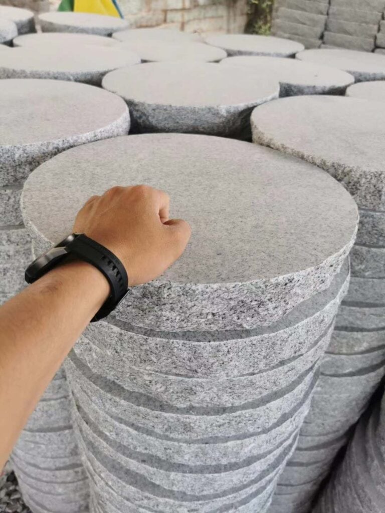 Anti-slip Flamed Finish Cristallo White Natural Stone Round Paver Stepping Stones