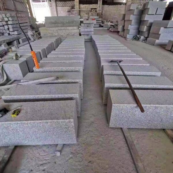 Large Cristallo White Granite Building Stone Blocks