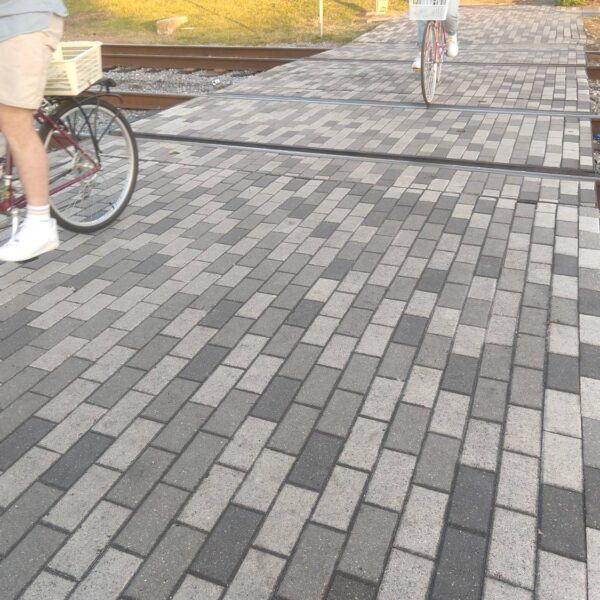 Concrete Pavers Are Good for Bicycle Traffic