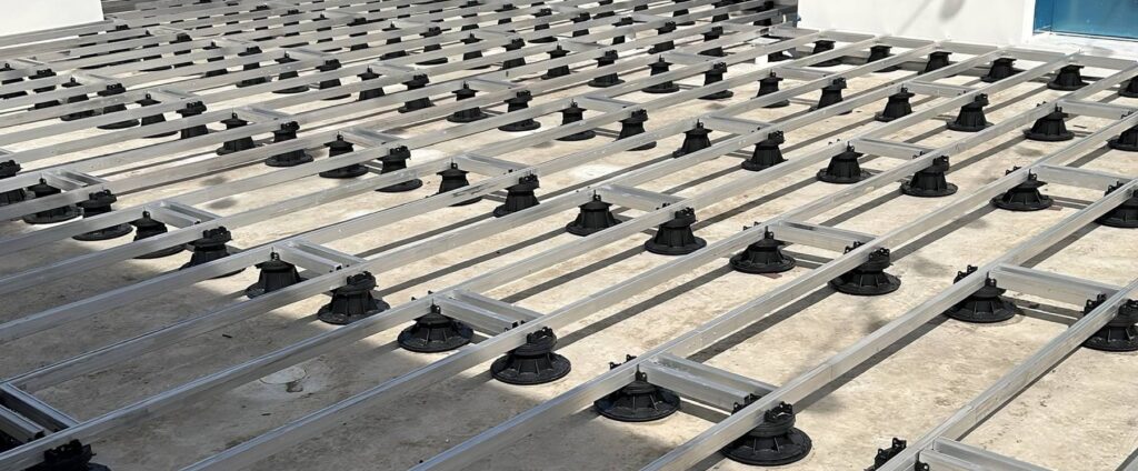 HDG Universal Aluminum Joist on Rooftop Deck