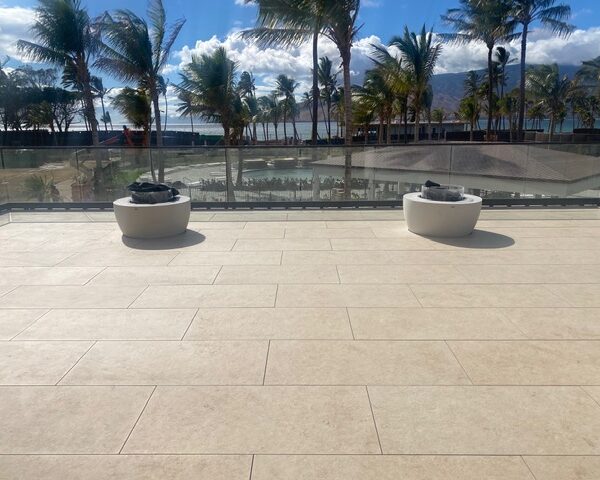 Outdoor Terrace with Porcelain Pavers Over Buzon Pedestals at Maui Bay Villas