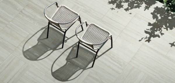 Patio with 24x24-inch-and-24x48-inch-2CM-Listo-White-Matte-Finish-Porcelain-Pavers-Feature