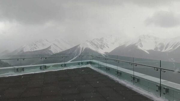 Snow Free Porcelain Pavers for Snow Melt System on Rooftop Deck